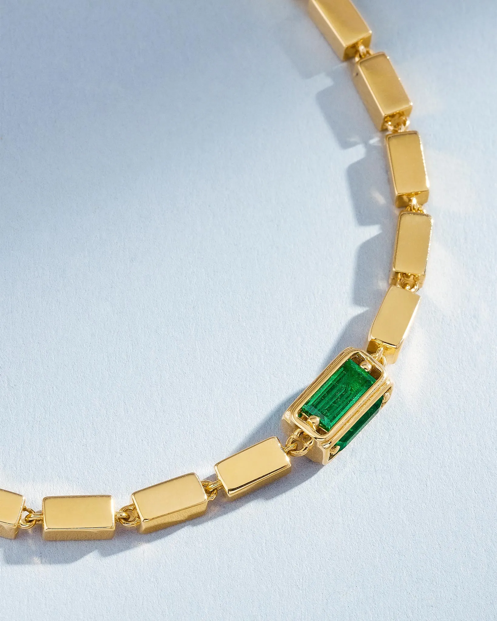 Block-Chain Single Emerald Thick Bracelet