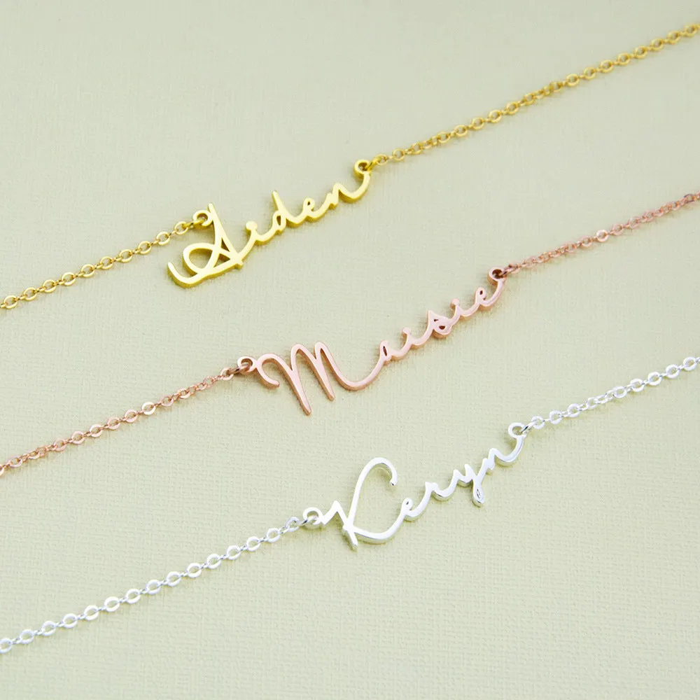 Exquisite Customizable NamePlate Necklace