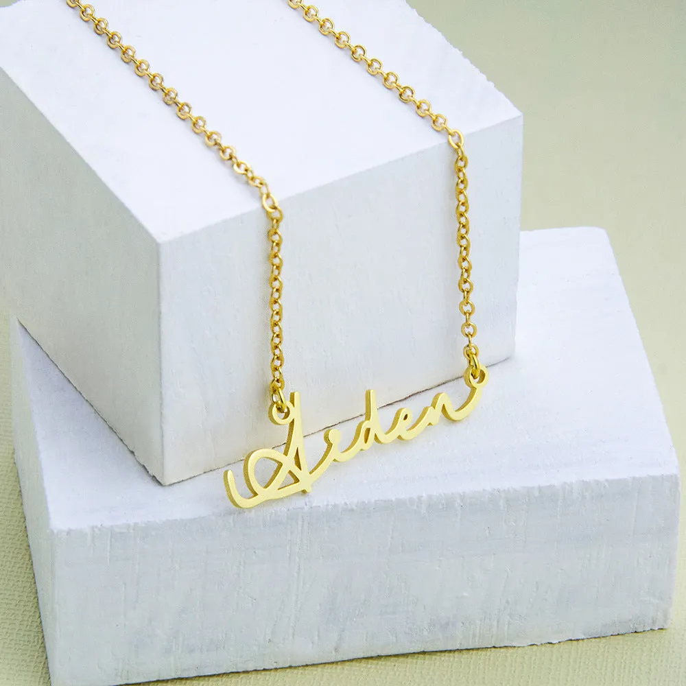 Exquisite Customizable NamePlate Necklace