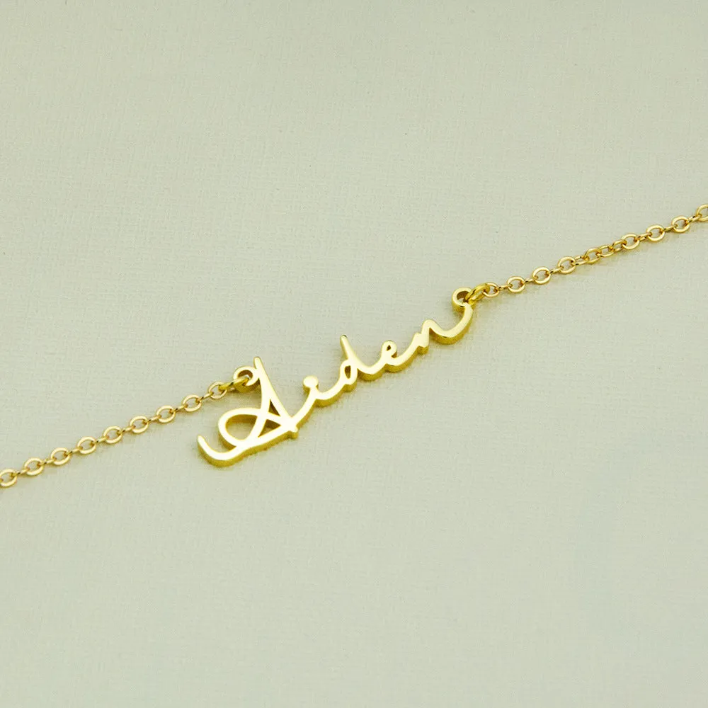 Exquisite Customizable NamePlate Necklace