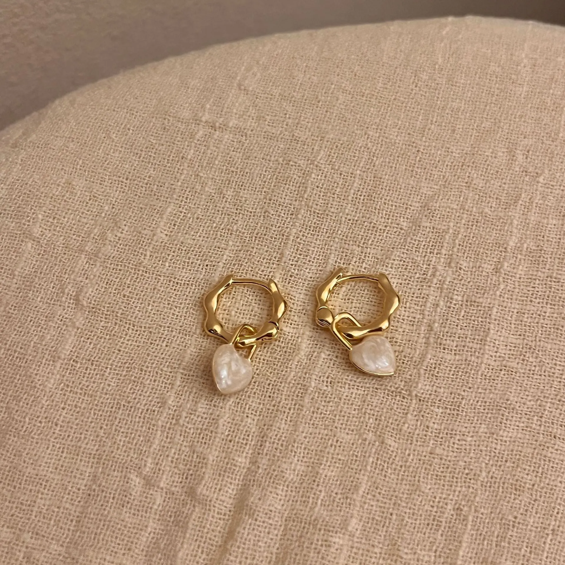 Gold Textured Hoop Earrings with Baroque Pearl Charm jlt11756