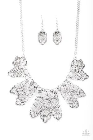 Paparazzi Necklace ~ Empire State Shimmer - Silver