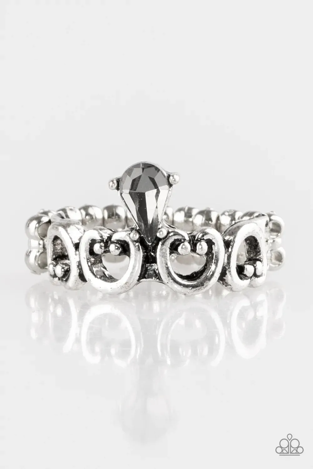 Paparazzi Ring ~ Twinkling Tiaras - Silver