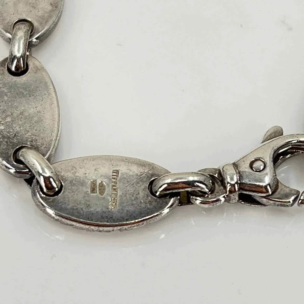 Tiffany & Co Sterling Silver Oval Link Bracelet - Elegant and Timeless Jewelry Piece